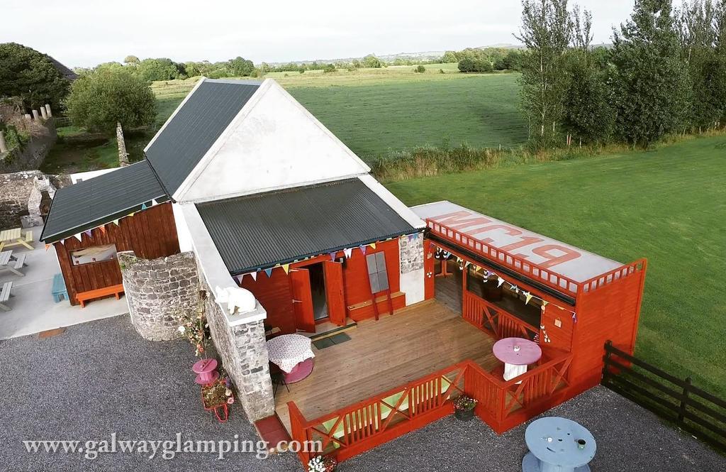 Galway Glamping Hotel Tuam Exterior foto