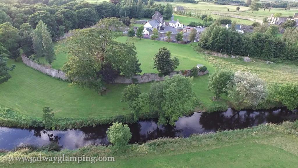 Galway Glamping Hotel Tuam Exterior foto