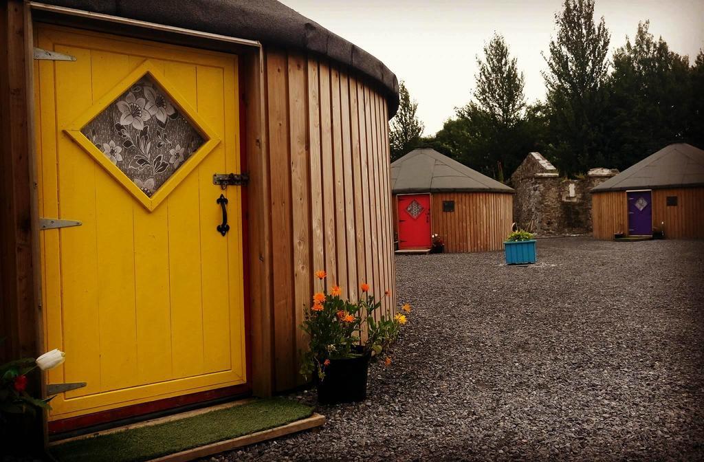 Galway Glamping Hotel Tuam Exterior foto